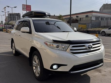Toyota Highlander, 2010 — фото 2
