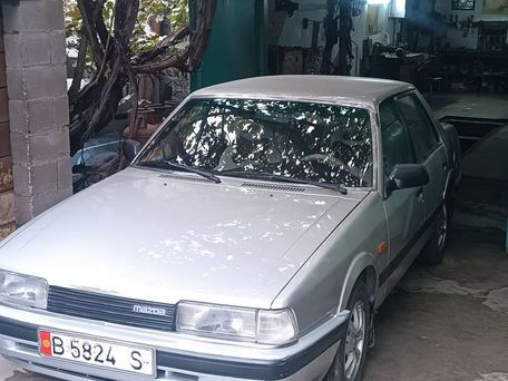 Mazda 626, 1987 — фото 1