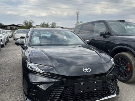 Toyota Camry, 2026