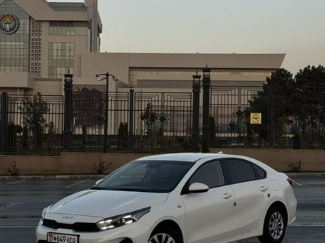 Kia K3, 2022 — photo 1