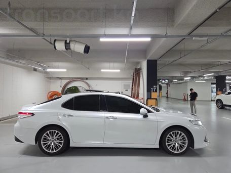Toyota Camry, 2019 — сүрөт 3