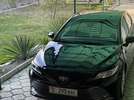 Toyota Camry, 2018 — 照片 16