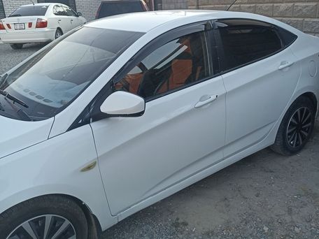 Hyundai Solaris, 2013 — сүрөт 3