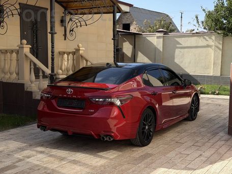Toyota Camry, 2021 — 照片 5