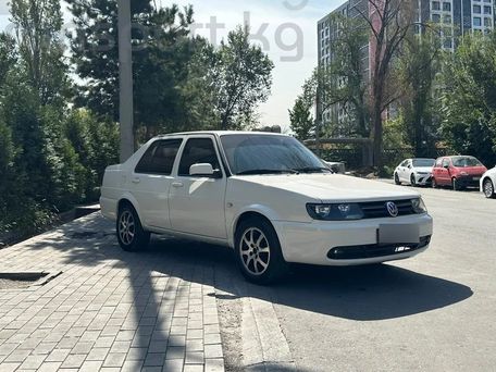 Volkswagen Jetta, 2024