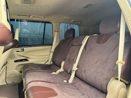 Lexus LX, 2012 — photo 12