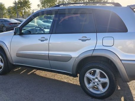 Toyota RAV4, 2001 — 照片 4