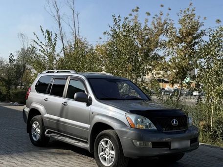 Lexus GX, 2005 — 照片 1