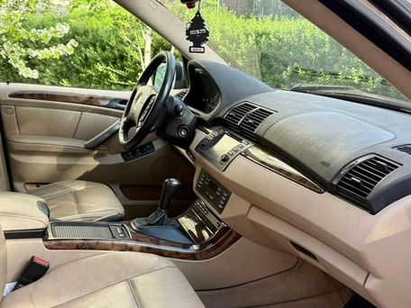 BMW X5, 2004 — photo 1