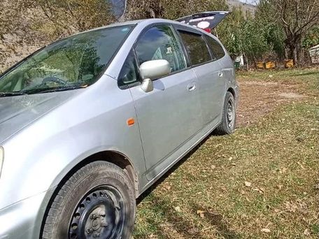 Honda Stream, 2001 — 照片 5
