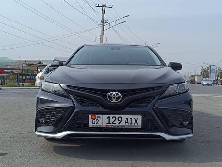 Toyota Camry, 2022 — фото 5