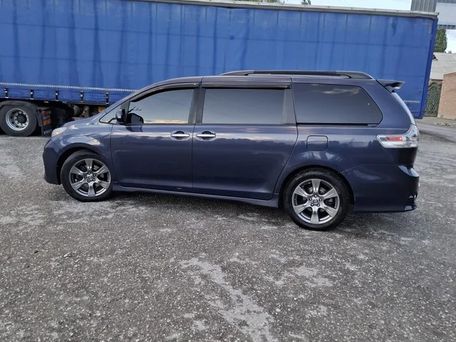 Toyota Sienna, 2018 — 照片 6