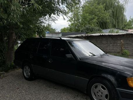 Mercedes-Benz E-Класс, 1989