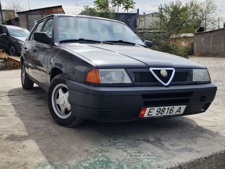 Alfa Romeo 33, 1992 — 照片 1