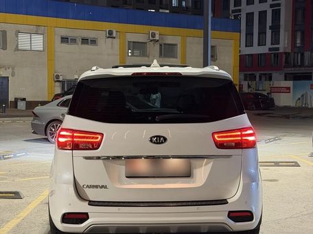 Kia Carnival, 2018 — фото 3