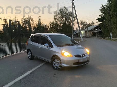 Honda Fit, 2002