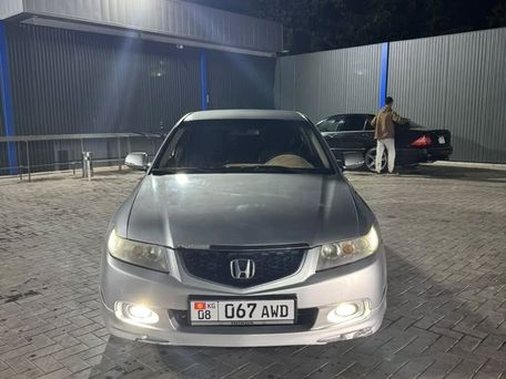 Honda Accord, 2004 — 照片 1