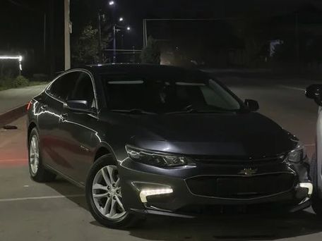 Chevrolet Malibu, 2017 — photo 1