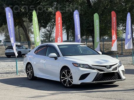 Toyota Camry, 2020