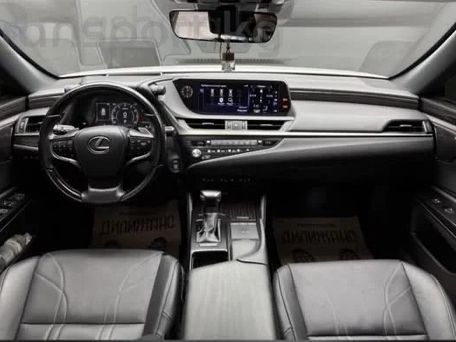 Lexus ES, 2021 — photo 7