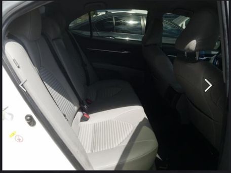 Toyota Camry, 2018 — 照片 17
