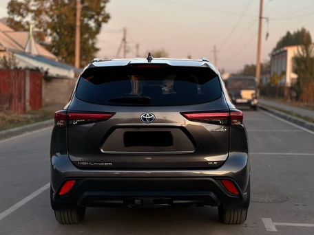 Toyota Highlander, 2023 — photo 5
