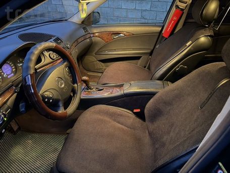 Mercedes-Benz E-Class, 2004 — photo 9