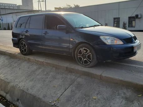 Mitsubishi Lancer, 2006 — 照片 2