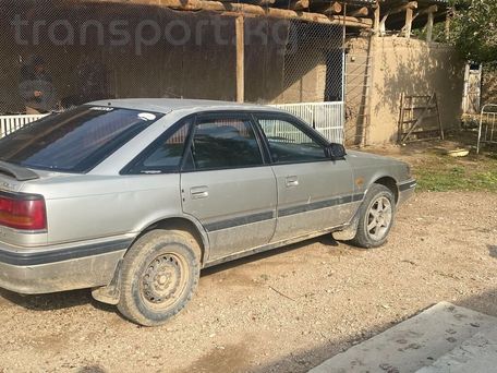 Mazda 626, 1990 — photo 3