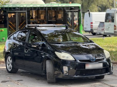 Toyota Prius, 2011 — 照片 2