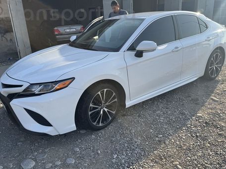 Toyota Camry, 2019