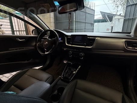 Kia Stonic, 2018 — сүрөт 3