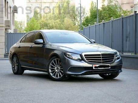 Mercedes-Benz E-Класс, 2019