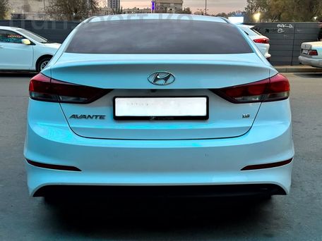 Hyundai Avante, 2018 — фото 2