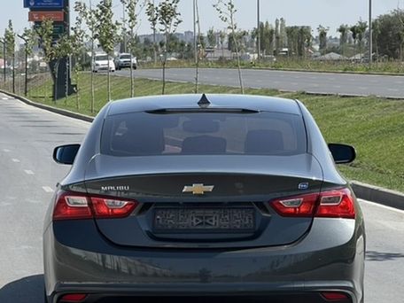 Chevrolet Malibu, 2017 — фото 8