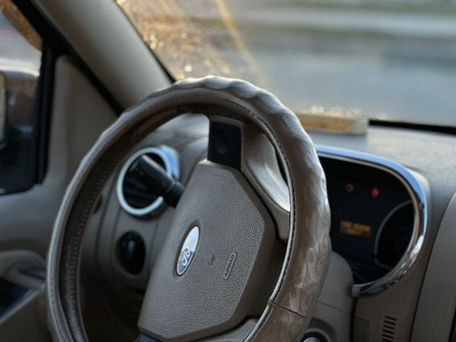 Ford Explorer, 2005 — photo 12