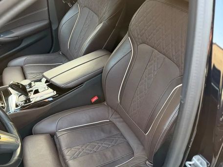 BMW 5 серии, 2023 — 照片 8