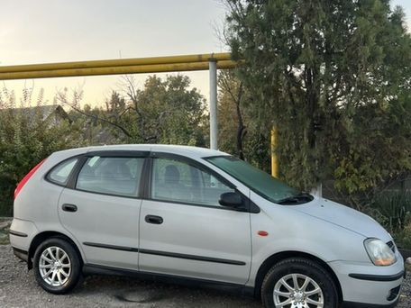 Nissan Almera Tino, 2000 — 照片 11