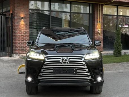 Lexus LX, 2025 — photo 3