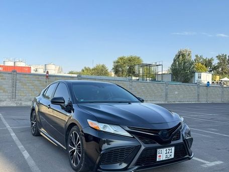 Toyota Camry, 2018 — сүрөт 3