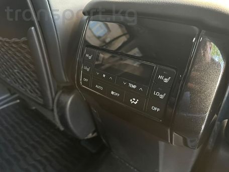 Toyota Land Cruiser Prado, 2022 — photo 13