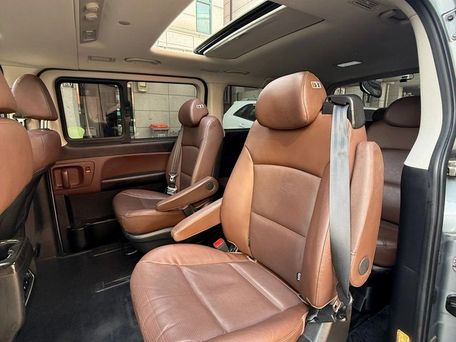 Hyundai Grand Starex, 2020 — фото 12
