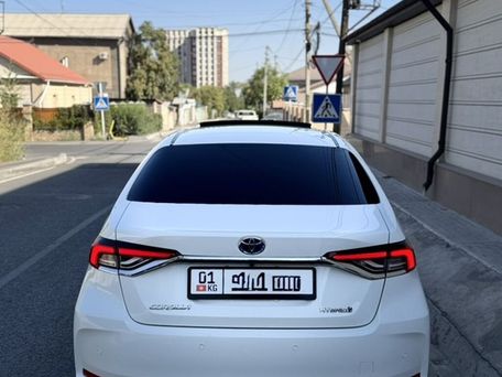 Toyota Corolla, 2021 — 照片 4