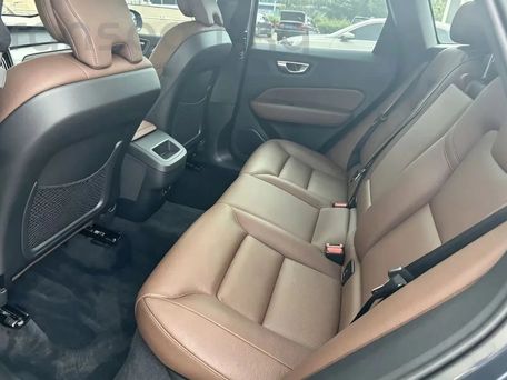 Volvo XC60, 2024 — photo 7
