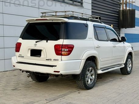 Toyota Sequoia, 2003 — photo 2