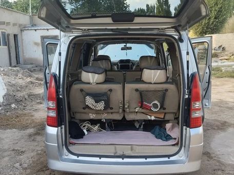 Nissan Serena, 2003 — photo 7
