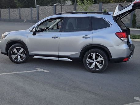 Subaru Forester, 2019 — фото 2