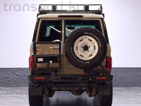 Toyota Land Cruiser, 2023 — фото 2
