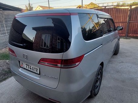 Honda Elysion, 2004 — фото 2