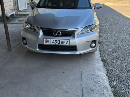 Lexus CT, 2012 — photo 1